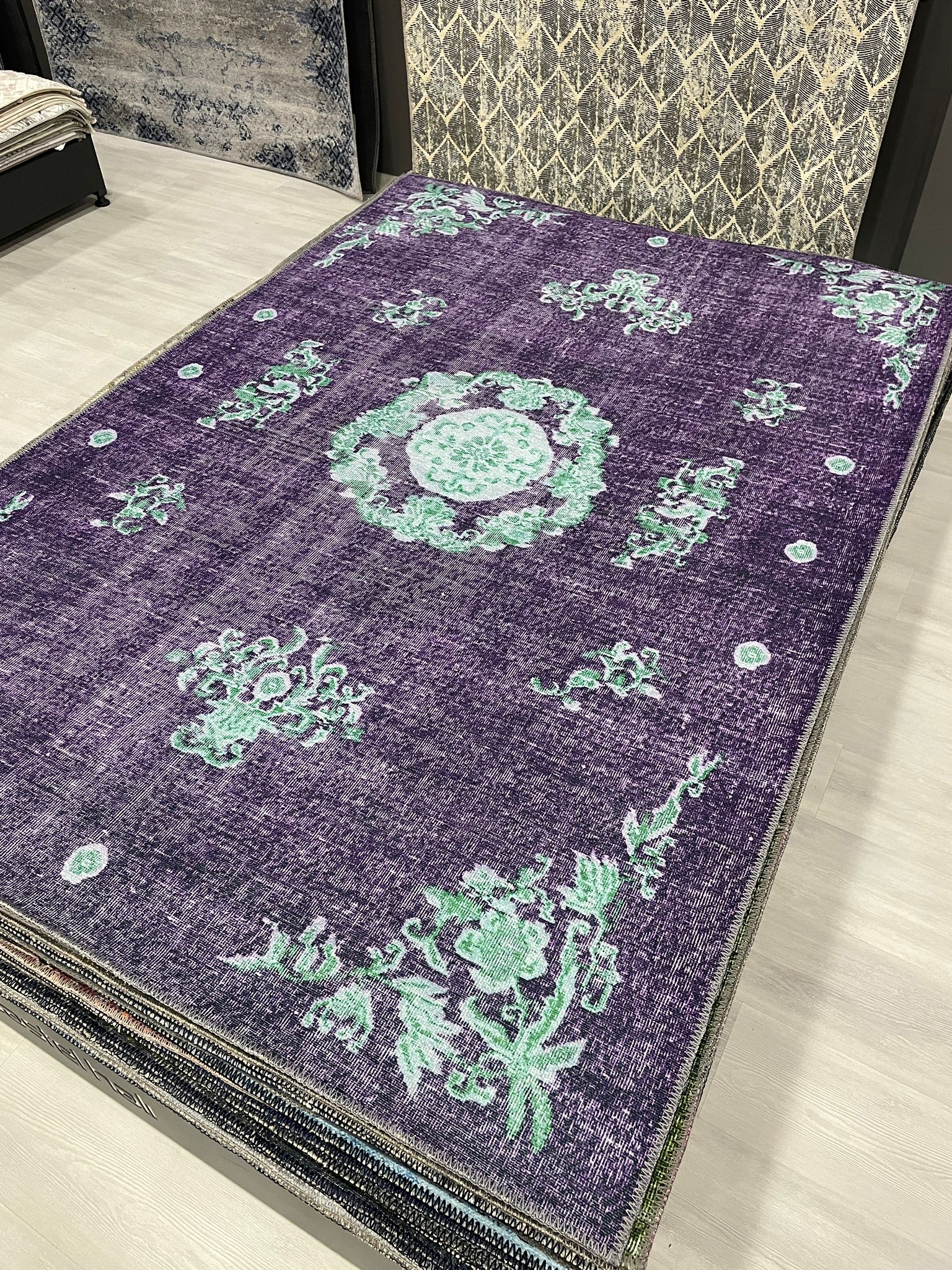 WhatsApp Image 2023-08-11 at 17.49.15 Şönil dokuma halı kilim 4m² - 155x230 Mor 92 - Görsel 1