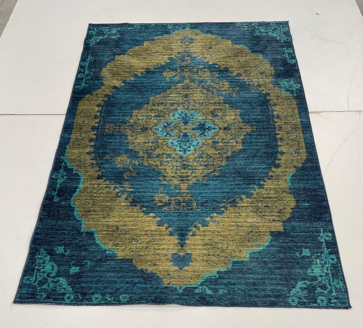 WhatsApp Görsel 2025-10-04 saat 22.22.00_55b48692 Şönil Dokuma Halı Kilim - 160X230 E158 - Görsel 1