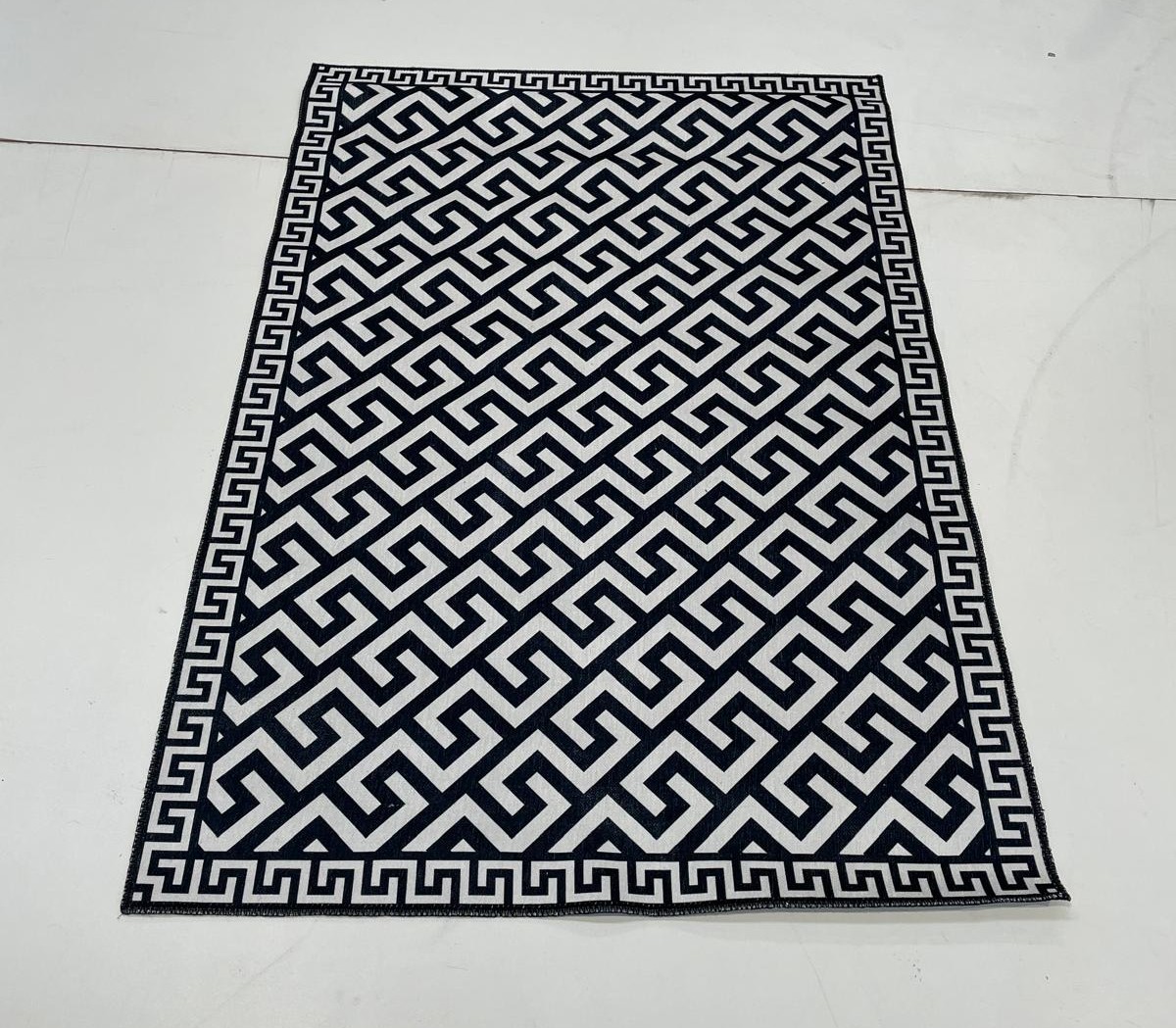 WhatsApp Görsel 2025-10-04 saat 23.11.37_85e80fa6 Şönil Dokuma Halı Kilim - 120x180 E258 - Görsel 1